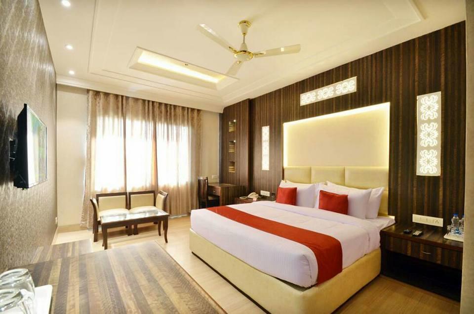 Hotel Riyasat Ludhiana Exterior foto